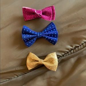 Set of mini bows